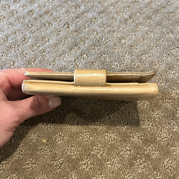 Chanel Authentic Classic Vintage Interlocking CC Logo Snap Bifold Wallet - Picture 13 of 15